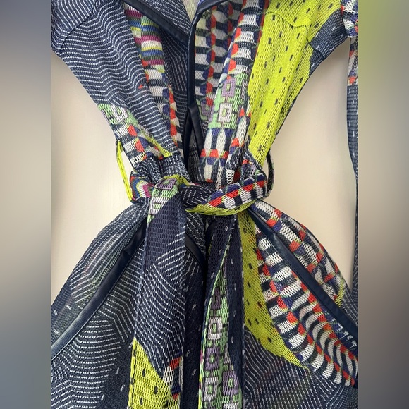 Colorful Geometric Patterned Wrap Dress - Picture 3 of 6